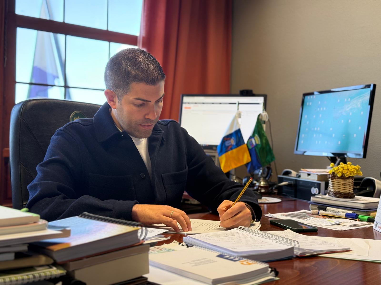 El alcalde de La Frontera remite una carta a los municipios canarios para proteger el Baile de la Virgen de Los Reyes